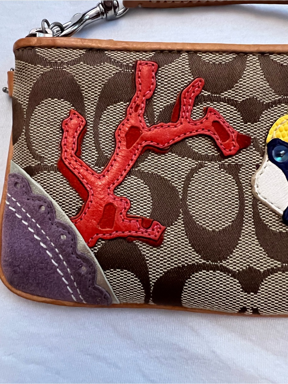 Coach Rare Limited Edition Signature Fish & Coral Appliqué Wristlet Y2K Coastal - Picture 5 of 15